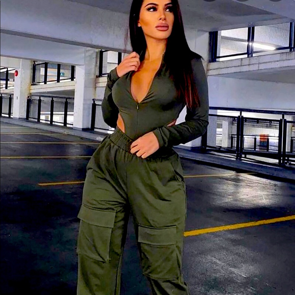 Big Ego Jogger Top